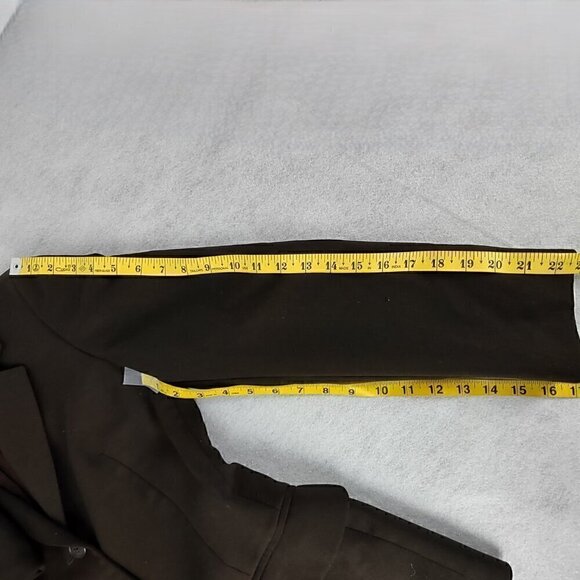 United Colors Of Benetton 100% Wool Brown Three Button Two Pocket Blazer Size 2 - Picture 9 of 14